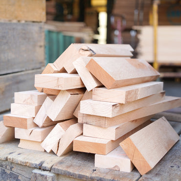 【送料無料】薪 広葉樹混ぜこぜ 幅2種 200~400mm 14kg